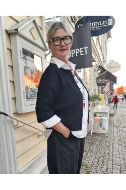 K O F T A  Hedda  med vid, halvlång ärm -välj färg-