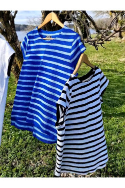 Jumper Tess in linen with stripes - natural with black stripes.