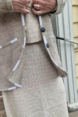 Kofta Lottie lång  70 lin/ 30 ecobomull -natur-