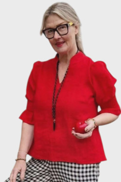 Blus Millie med halvlång smockad ärm 100% lin