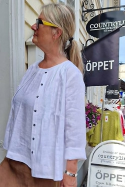 Blus S T R Å  100% lin -vit-