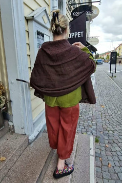 S J A L  stor 100% lin -mörk choklad-